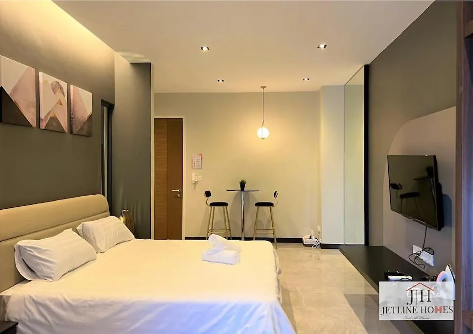 Melaka Raya Imperio Studio Pool View-2Pax-Wi-Fi 0*, Malacca